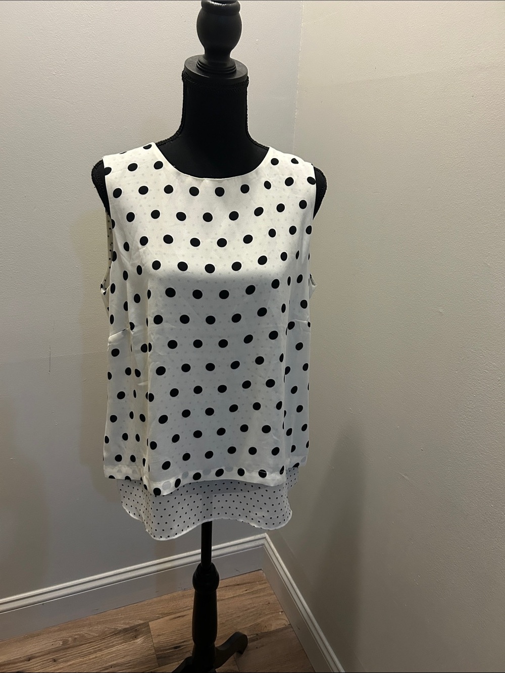 Rose & Olive White Polka Dot Sleeveless blouse
